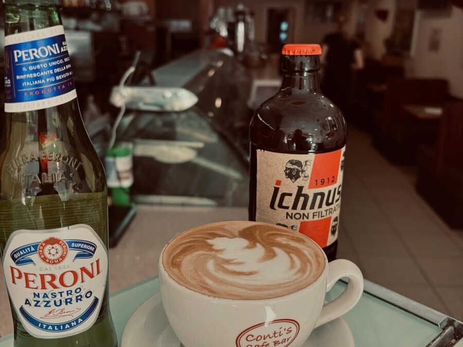 Conti’s Express Café Bar in Tonypandy Conti’s Express Café Bar in Tonypandy
